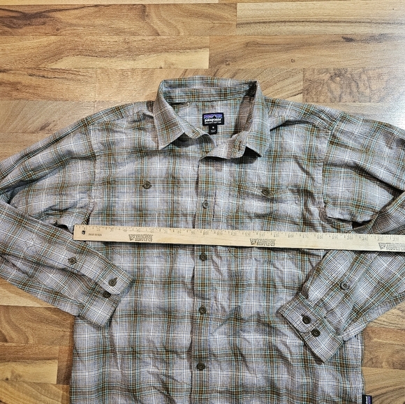 Patagonia Shirt Mens Medium Multicolor Plaid Button Long Sleeve Pocket Organic - Picture 5 of 10